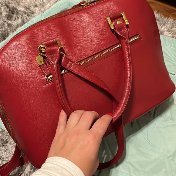 Red bag - Picture 3 of 3